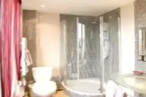 Apartment Boulevard Raymond Poincare, Жуан-ле-Пен