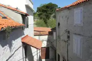 Studio Makala, Трогир