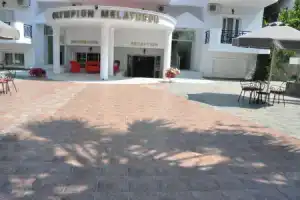 Отель «Olympion Melathron», Платамонас