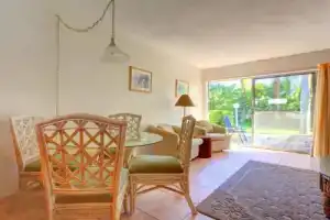 Jamaica Royale 91 - Two Bedroom Condo, Сиеста-Ки
