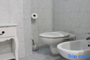 [A Casa Di Giulia] Apartment on the Seafront, Джовинаццо
