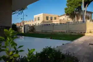 Гостевой дом «Aurum Suites», Пескара