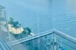 Waterfront Views 2 Beds / 2 Baths, Дублин