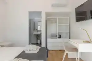 Stunning Home in Glavani With Outdoor Swimming Pool, Wifi and 3 Bedrooms, Риека