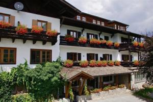 Keilhofer Appartements, Цвизель