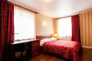 Петровские 2, Томск