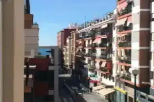 Apartamento completo, 2min de la playa (El Palo), Малага