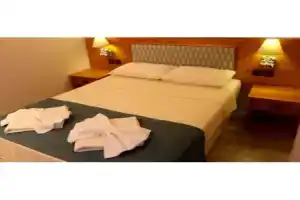 Holifera Hotel, Акьяка
