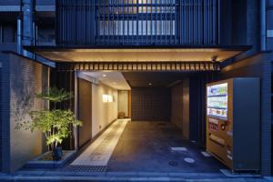Apartment Hotel 7key S Kyoto, Киото