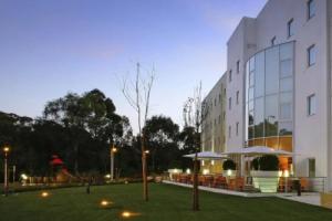Hotel «ibis Lisboa Alfragide», Лиссабон