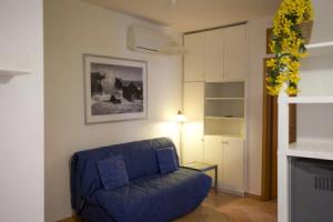 Ywo-room Bilo Sofi with terrace in the city center of Marina di Campo-BILO SOFI CON TERRAZZA, Марина-ди-Кампо
