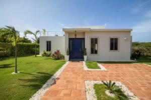 Spectacular Private 3 Bedroom Villa in Gated Community, Сосуа
