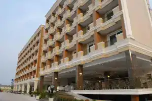 LK Grand Living Place, Паттайя