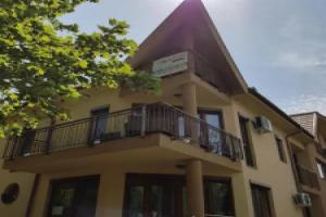 Tahiti apartman, Хайдусобосло