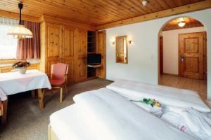 Wellnesshotel Engadin, Замнаун