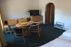 Hotel «Cresta Tschagguns - Montafon», Шрунс