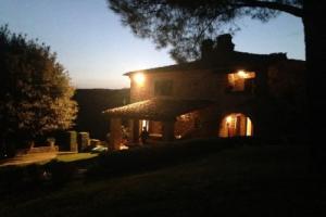 Tuscany Villa With Breathtaking View, Чивителла-ин-Валь-ди-Кьяна