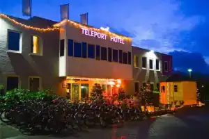 Amsterdam Teleport Hotel, Амстердам