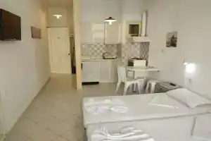 Beach Studio for Upto 3 Persons in Agia Pelagia, Агия-Пелагия