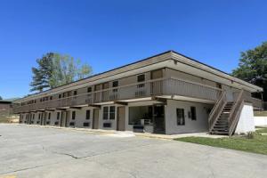 Отель «Budget Inn Express-», Колумбия