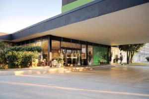 Отель «Days Inn by Wyndham Los Angeles», Глендейл