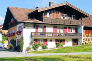 Landhaus Diringer, Обермайзельштайн