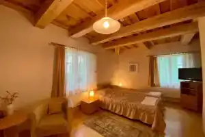 In heart of Trakai you'll find authentic Karaim house, Тракай