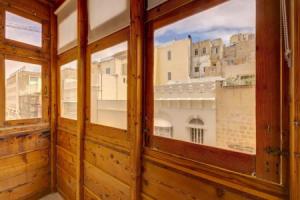Stylish 2BR Apartment in Valletta, Слима