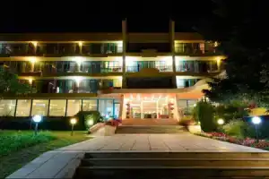 Hotel «Ambassador - Free Parking», Золотые пески