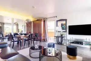 Les Patios 37144, Сен-Тропе