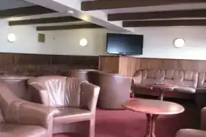 Hotel «Capitano», Нескёйпстадюр