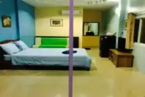 Отель «The Color», Amphawa