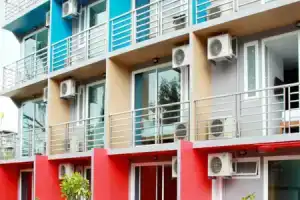 Отель «Cheeky Monkey's Samui», Чавенг