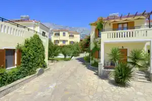 Agrilionas Hotel, Маратокампос