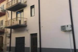 Appartamento Verga in centro a Ribera !, Рибера