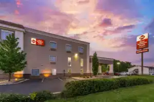Best Western Plus Eastgate Inn & Suites, Уичито