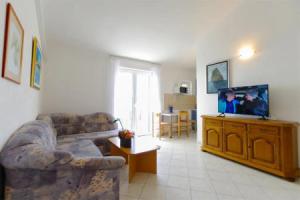 Murter-Slanica Beach, Sunset & Sea VIEW id 927, Betina
