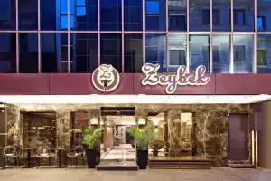 The New Hotel Zeybek, Измир