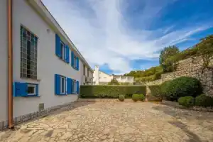 Awesome Home in Dramalj With Wifi and 5 Bedrooms, Цриквеница