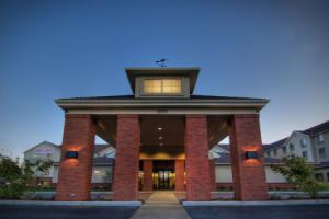 Homewood Suites Medford, Медфорд