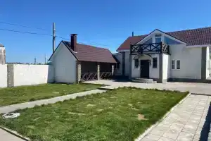 Дом с бассейном и баней, Васильевка