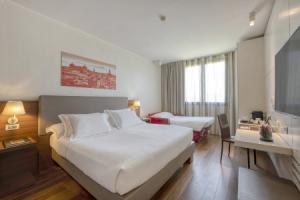 Отель «Catalonia Born», Барселона