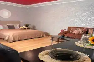 Rich House (Рич Хаус) на улице Комсомольская, Октябрьский