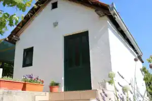 Apartment Nina - free private parking: A3 Seget Vranjica, Riviera Trogir, Сегет Враница