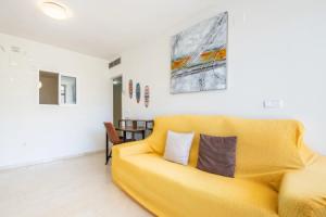Gemelos 23 - 10B Apartment Levante Beach, Бенидорм