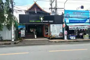 Отель «Oyo 495 Baan Lanna Walking Street», Чианг Май