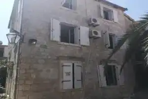 Hostel Michel, Будва