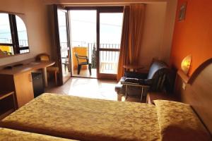 Тосколано-Мадерно - Гостиницы