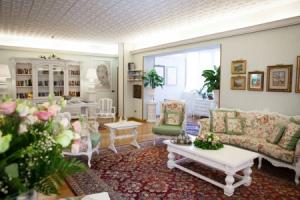 Hotel «Garden», Гарда