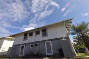 NEW - Pineapple Loft - Entire House Downtown Hilo with AC, Хило